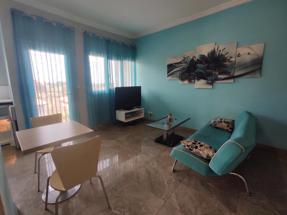 Residence Jardin Tropical ยาอุนเด ภายนอก รูปภาพ