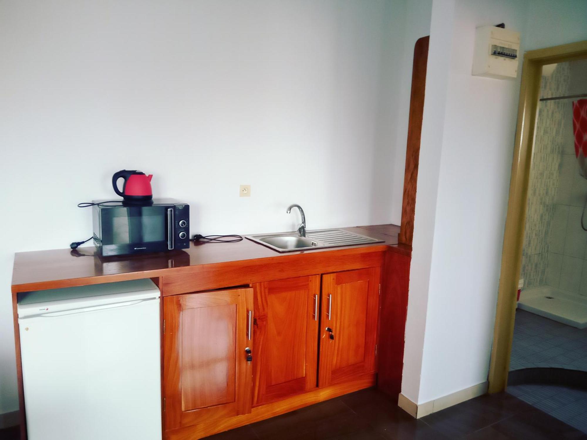 Residence Jardin Tropical ยาอุนเด ภายนอก รูปภาพ